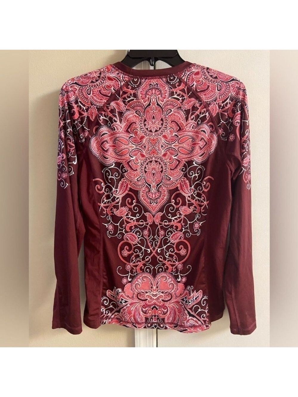 Athleta Burgundy and Pink Patterned Long Sleeve Top Small - Picture 4 of 6
